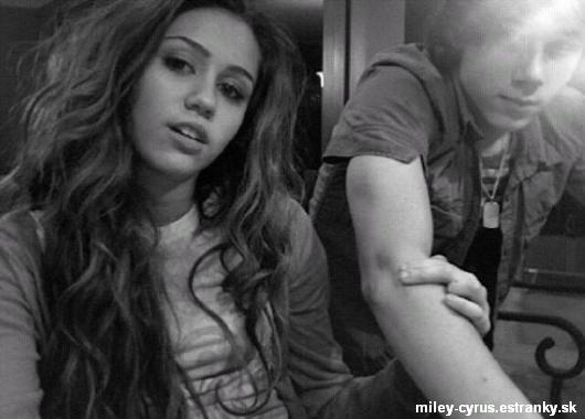 Miley & Nick - 05