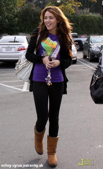 Urban Outfitter - 04
